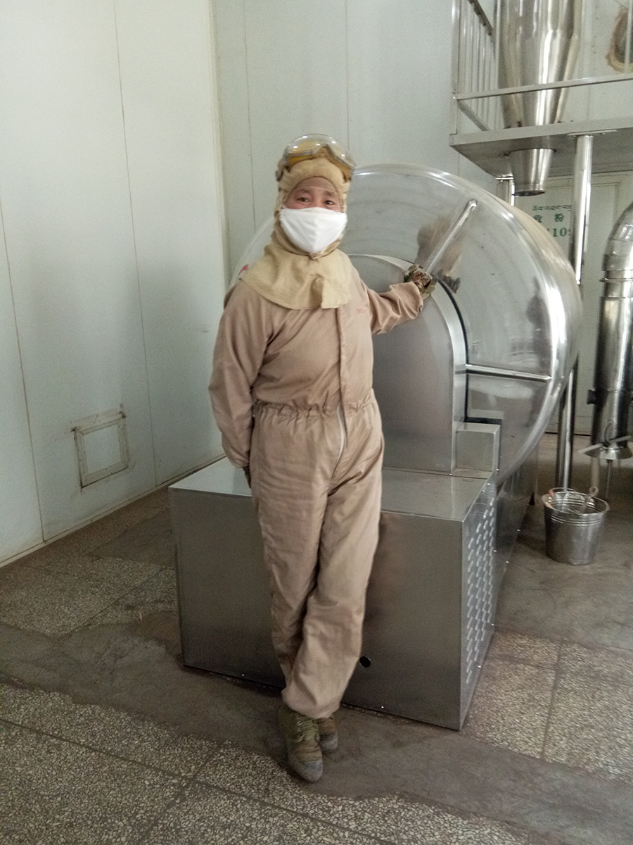 1554953656165889.jpg 生產部粉碎1 達倉.jpg